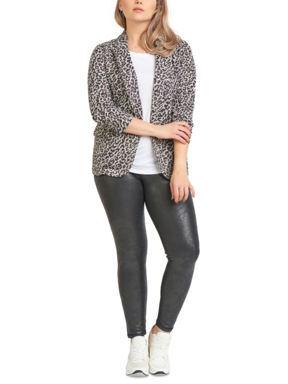 Black Tape Womens Trendy Plus Size Crackle Leggings